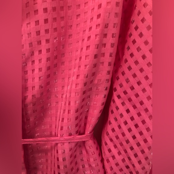 Gingham & Heels Magenta dress - Picture 4 of 10